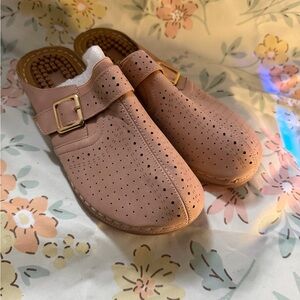 Kids Pink Clogs with Buckle